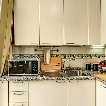 Residenza * Rome